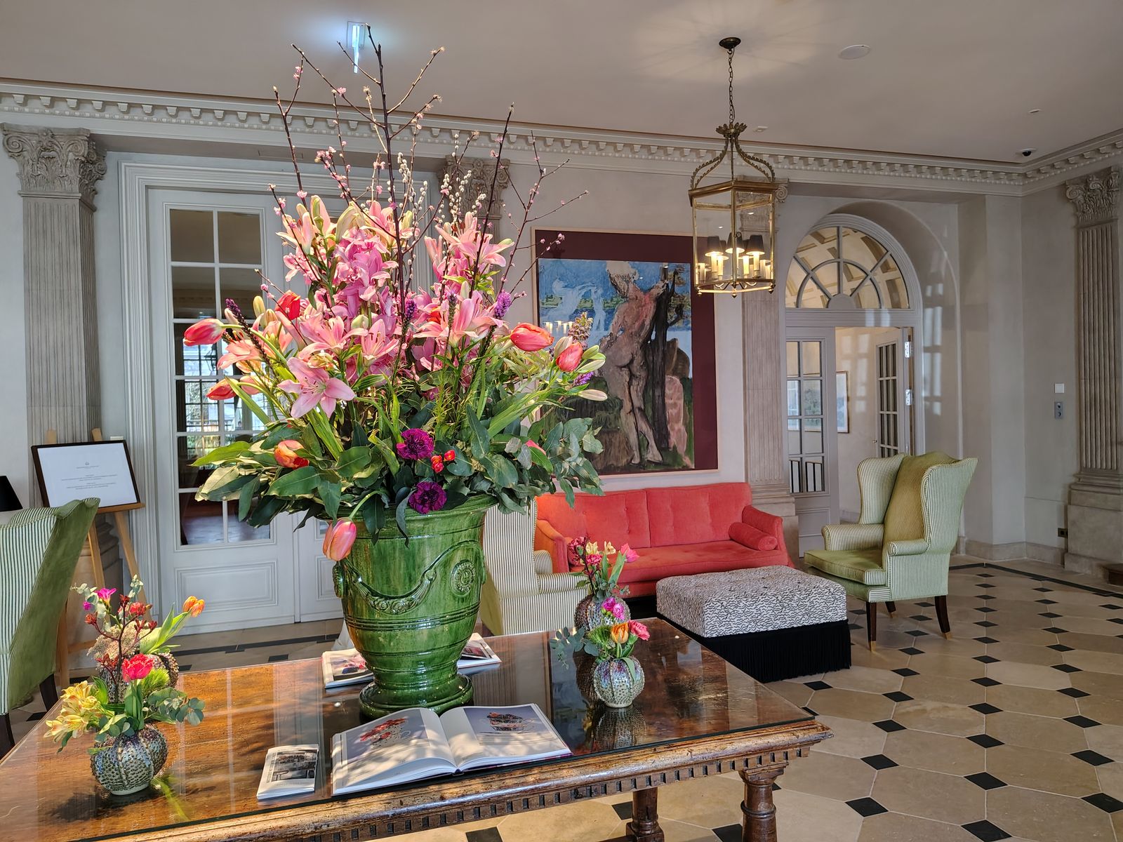 The salon at Brenners, and the week's flowers