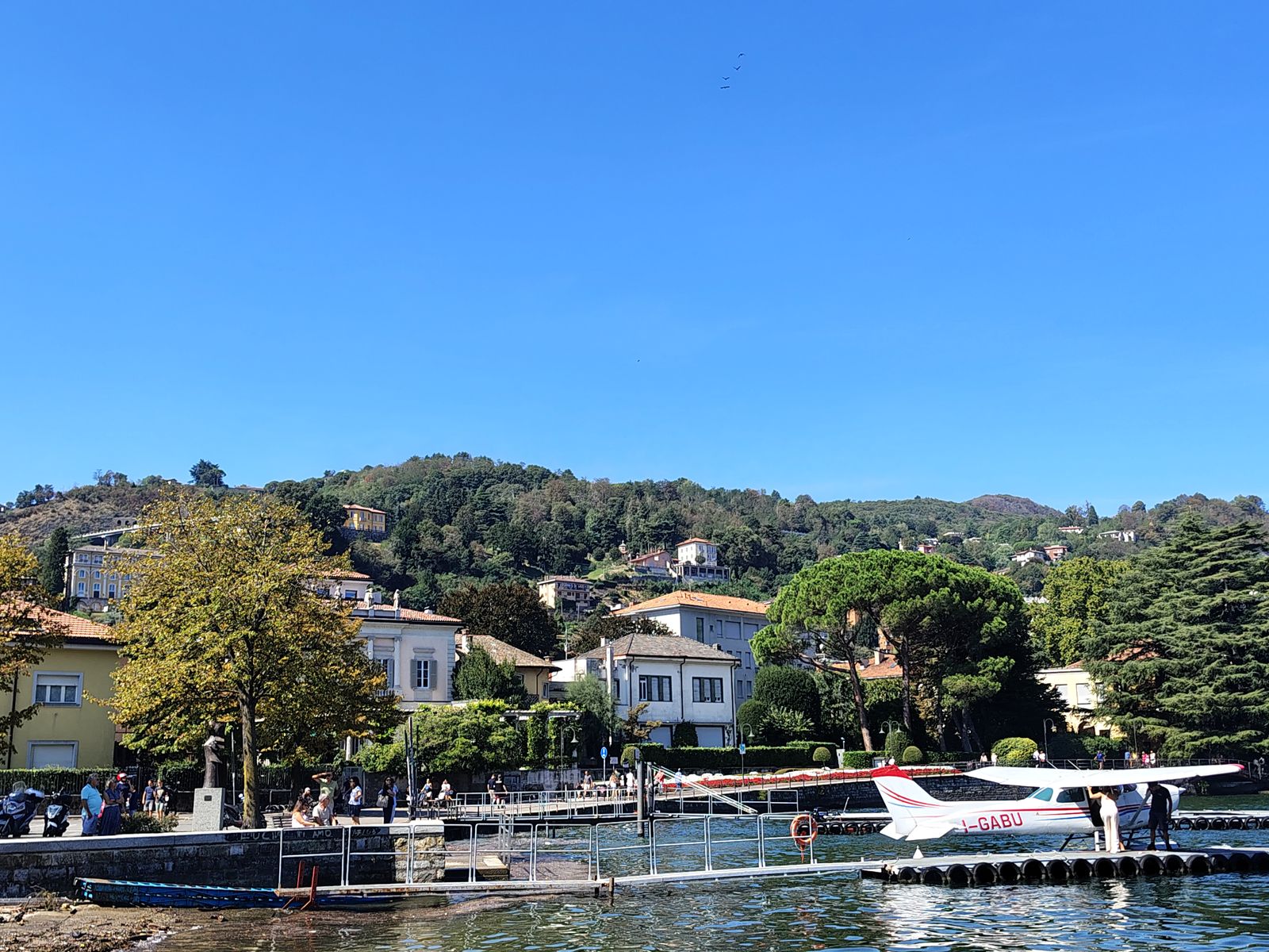The waterfront at Como, villas climbing the slope behind the moorings