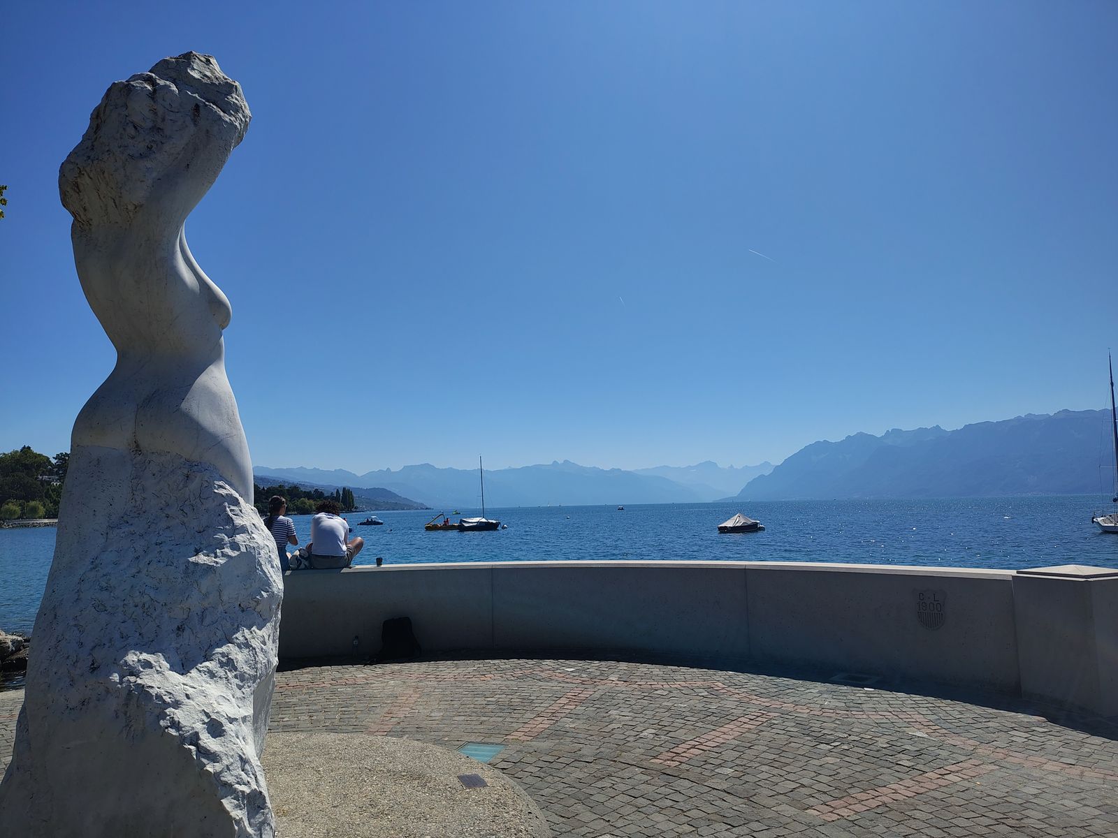 The same figure from the lake side, with the boats behind